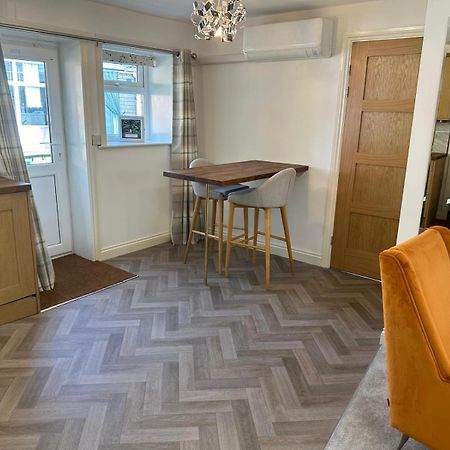 Thee Olde Cow Shed Cottingham, Central Location, 500 Meters From Cottingham Train Station, Close To Hull & Beverly, Free Parking & Wi-Fi , Entire Detached Property Zewnętrze zdjęcie