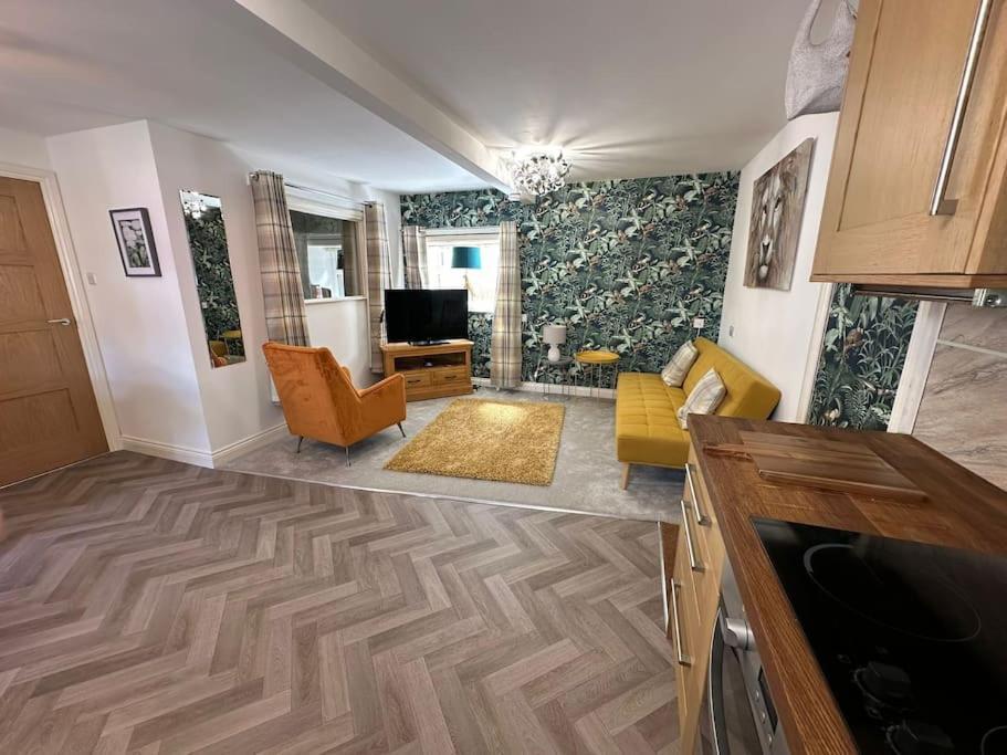 Thee Olde Cow Shed Cottingham, Central Location, 500 Meters From Cottingham Train Station, Close To Hull & Beverly, Free Parking & Wi-Fi , Entire Detached Property Zewnętrze zdjęcie