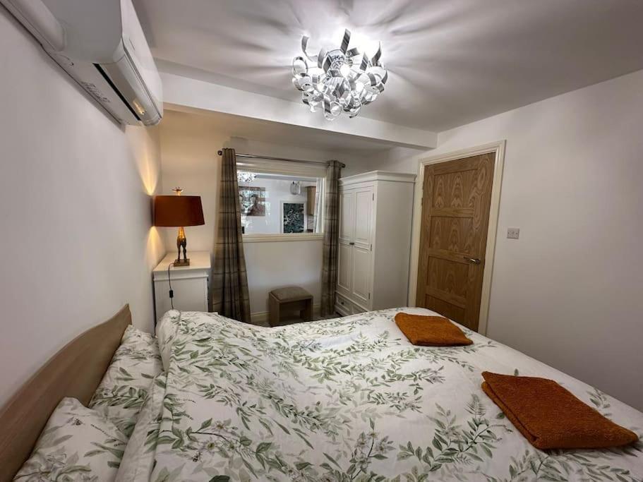 Thee Olde Cow Shed Cottingham, Central Location, 500 Meters From Cottingham Train Station, Close To Hull & Beverly, Free Parking & Wi-Fi , Entire Detached Property Zewnętrze zdjęcie